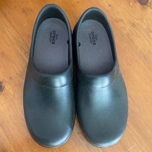 Black Croc clogs